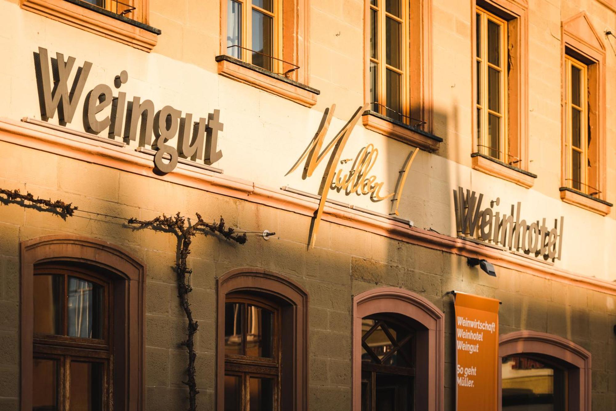 Muller! Das Weingut & Weinhotel ハンメルブルク エクステリア 写真